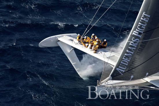 世界上速度最快的帆船——水翼号