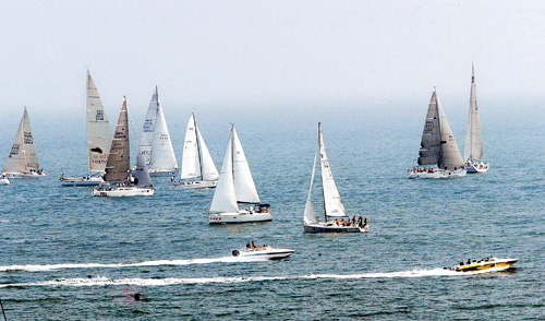 第三届中国杯帆船赛大亚湾开幕