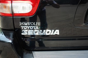 征服巨人 试驾丰田最大SUV Sequoia红杉