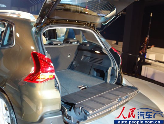 预售16万-22万元 东风标致3008广州车展首发