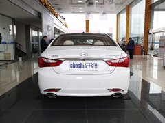 北京现代索纳塔最高降3.3万元 现车销售