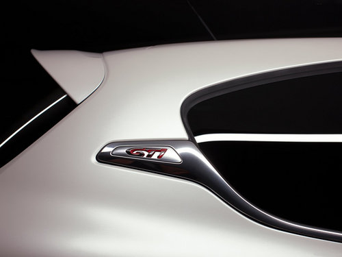 全新标致208 GTI售价曝光 约合18.5万起