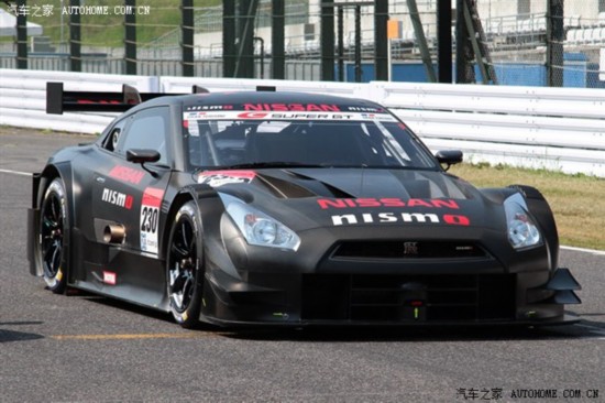 顺应新规则 日本Super GT新赛车发布