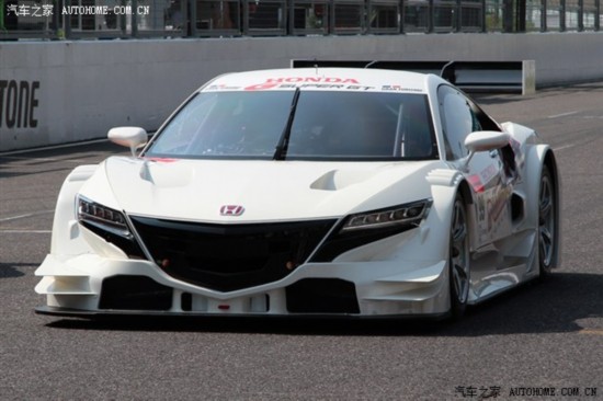 顺应新规则 日本Super GT新赛车发布