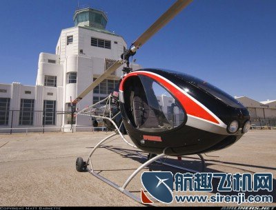 26万可拿直升机驾照 私人飞行需三个条件